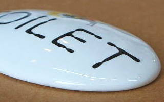 �A�j�[�u���L���b�c�h�A�v���[�g�r2�U