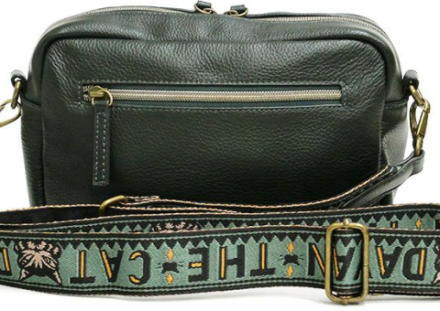 ���U�[�~�j�V�����_�[